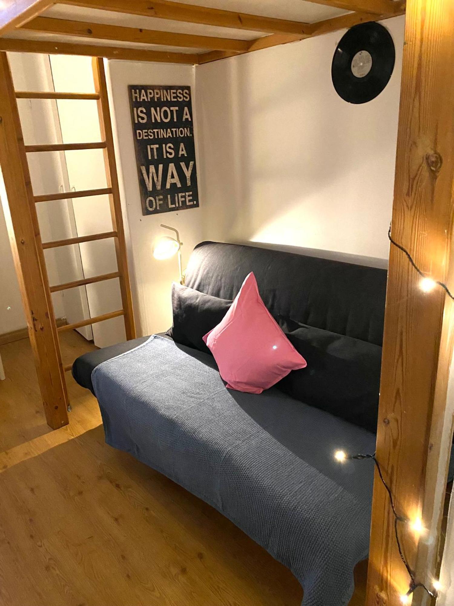 ヘルシンキCozy Nest, Kamppiアパートメント エクステリア 写真